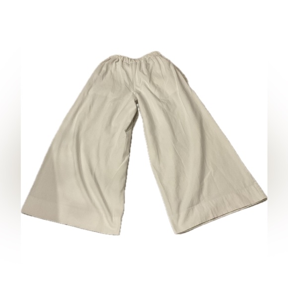 Katie Kime White Wide Leg Cropped Pants  with pockets . - Picture 2 of 8